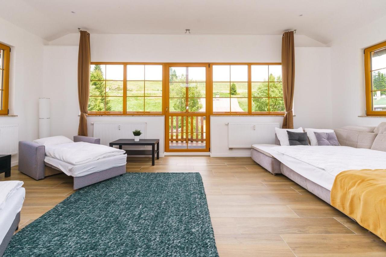 Apartman Ela Horní Blatná Exterior foto